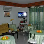 Piccolo Hotel SantʼEufemia Lamezia