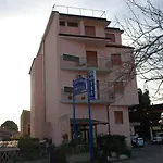Piccolo Hotel 3*