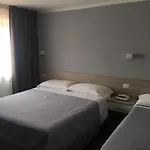 Piccolo Lamezia Hotel SantʼEufemia Lamezia
