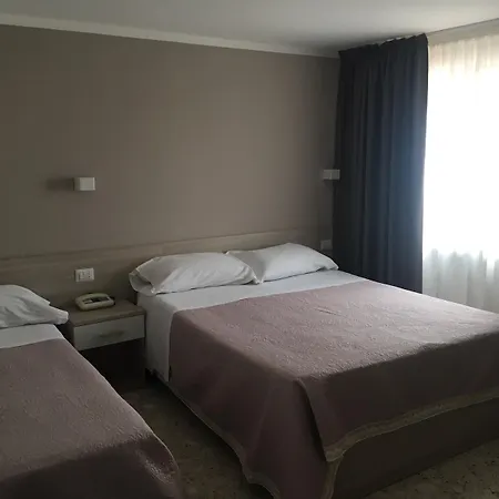 Piccolo Lamezia 3*