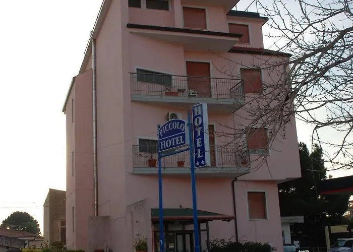 Piccolo Lamezia فندق 3*